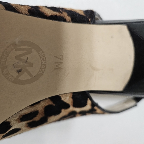 Michael Kors Leopard Heel Size 9 - Picture 7 of 9